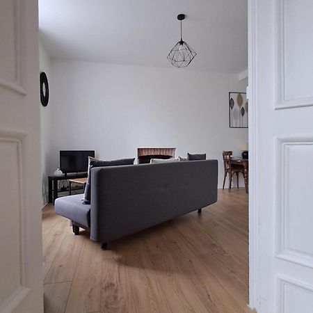 Appartement Confort Deux Etoiles Dole Dış mekan fotoğraf