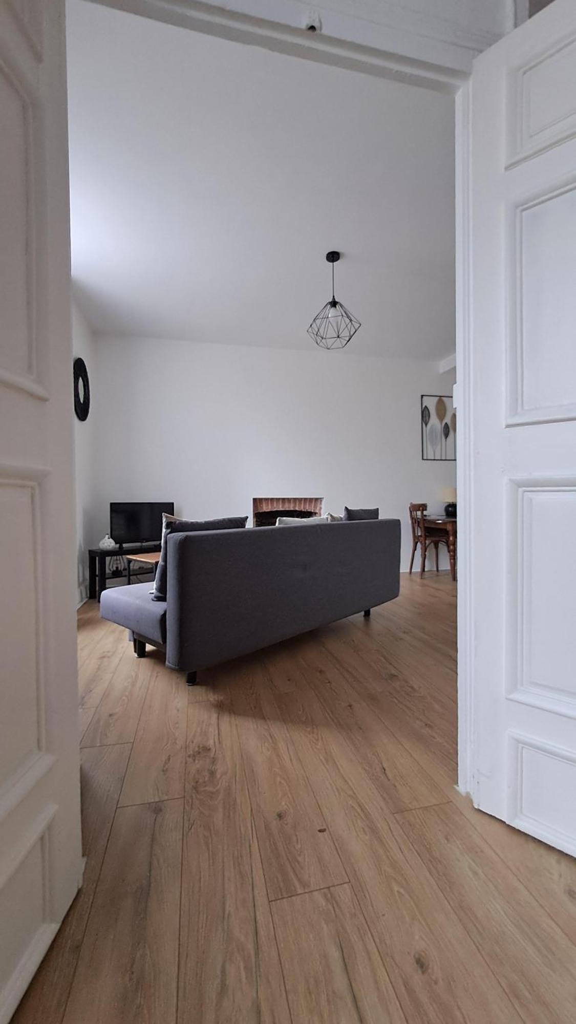 Appartement Confort Deux Etoiles Dole Dış mekan fotoğraf